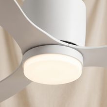 Ventilador de Techo Decovea Aura — Luz LED 3 Tonos · Motor DC Reversible · 6 Velocidades y Mando